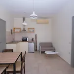 Dom wakacyjny Casa Dina 2 *