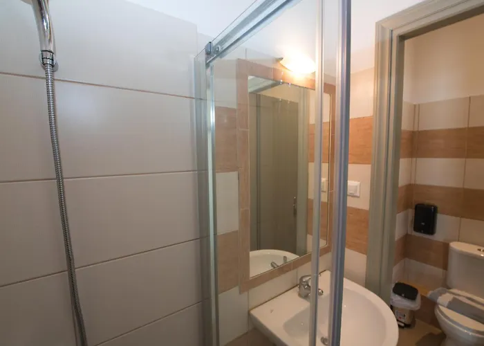 Дом отдыха Casa Dina 2 *