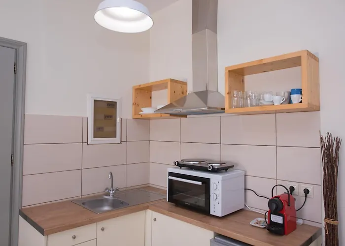 Дом отдыха Casa Dina 2 *