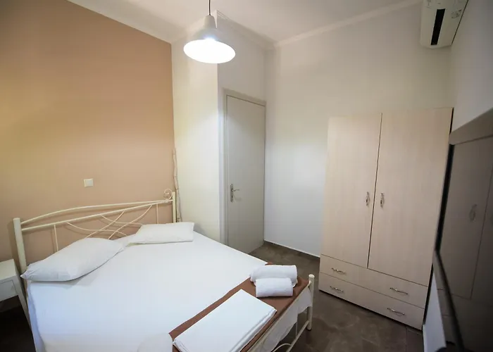 Дом отдыха Casa Dina 2 *